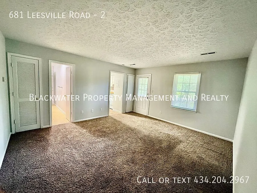 1 bed, 1.0 bath, $750 — Photo 2