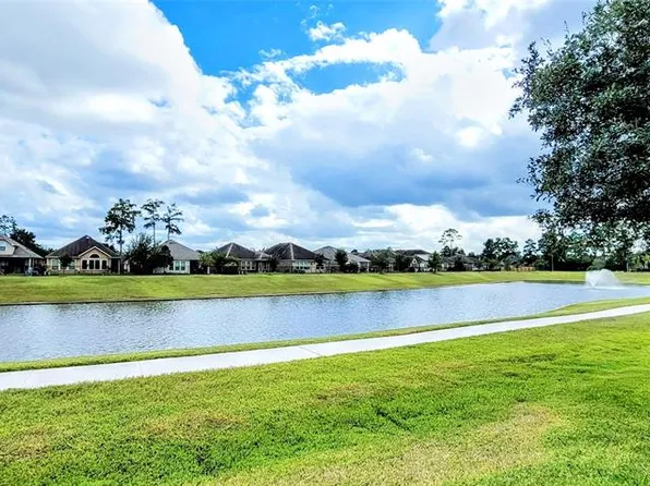 12846 Northpointe Bend Dr, Tomball, TX 77377