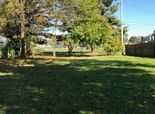 1801 E Bertman Ave, Springfield, IL 62702