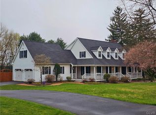 10 Schuler Ln, Easton, PA 18042