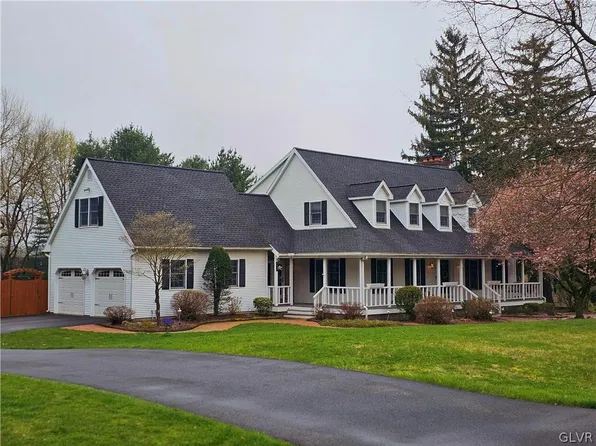10 Schuler Ln, Easton, PA 18042