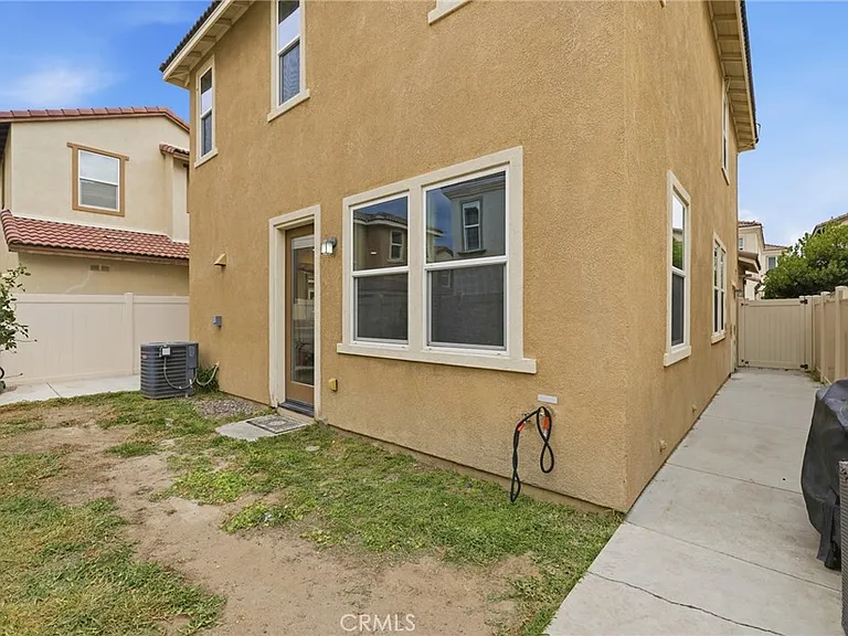 26844 Albion Way — Photo 22