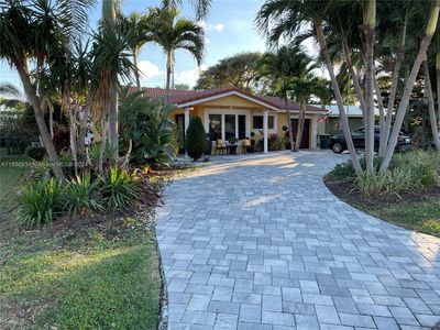 2610 NE 52nd St, Lighthouse Pt, FL, 33064