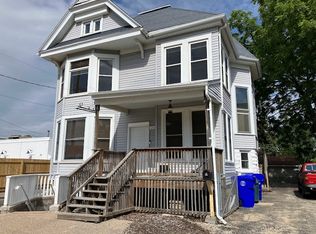 1208 N Oneida St #A, Appleton, WI 54911