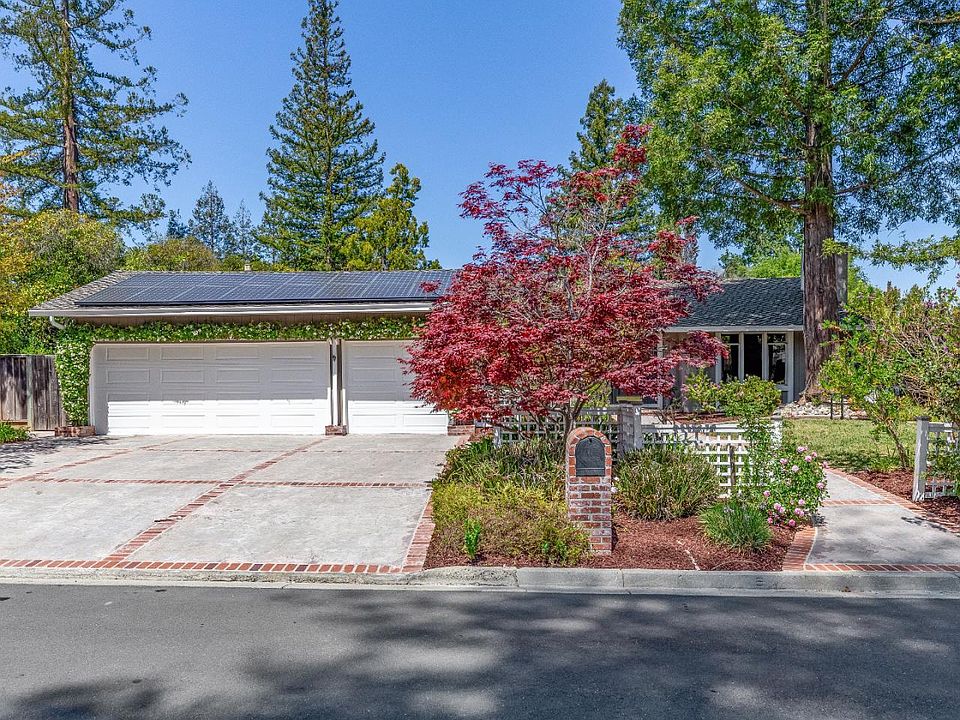 1st image of 20561 Sevilla Ln