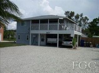 8377 Wren Rd, Fort Myers, FL 33967