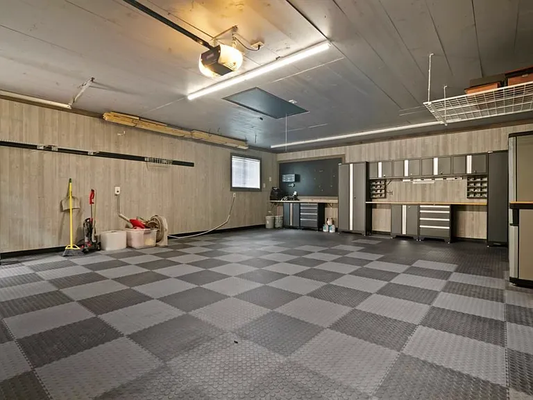 14011 Windy Stream Ln — Photo 16