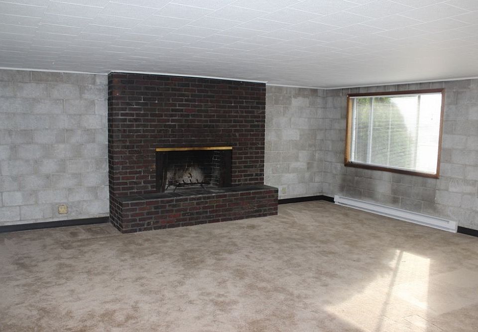 2nd image of 14411 Pacific Ave S Trlr 28