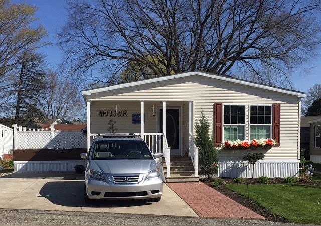 1st image of 4559 S Park Ln