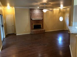 1824 Evergreen Ct, Grapevine, TX 76051