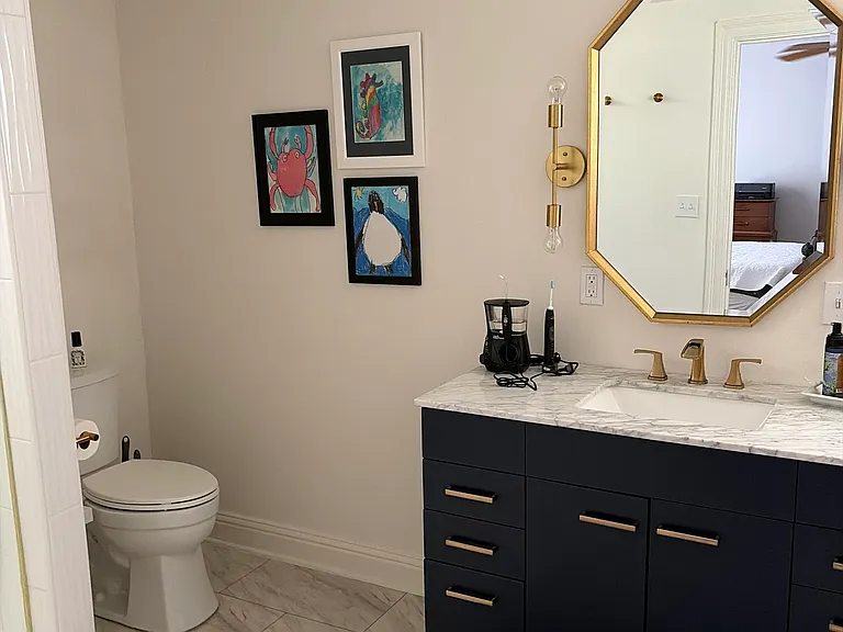228 Lafitte St — Photo 11