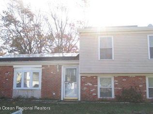 43 Bowline St, Barnegat, NJ 08005