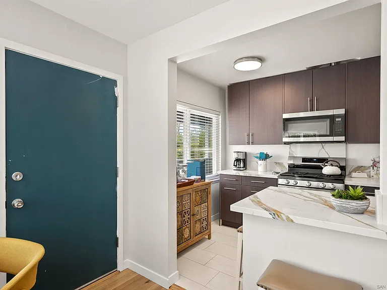 4725 Greene St — Photo 5