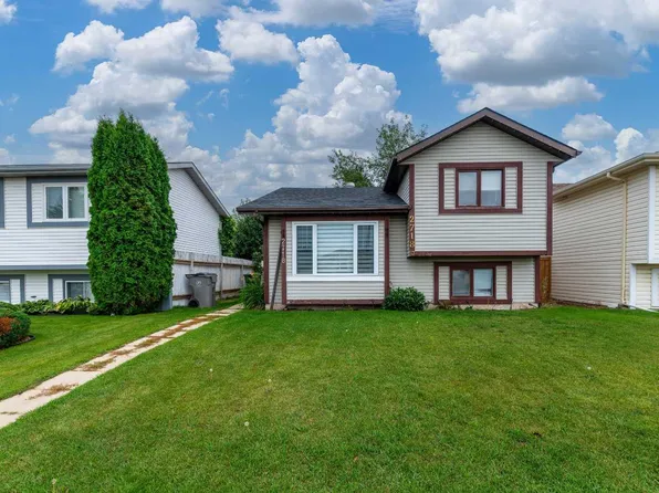 2718 57a Ave, Lloydminster, AB T9V 2N2