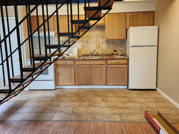 154 Hancock St, Newark, OH 43055