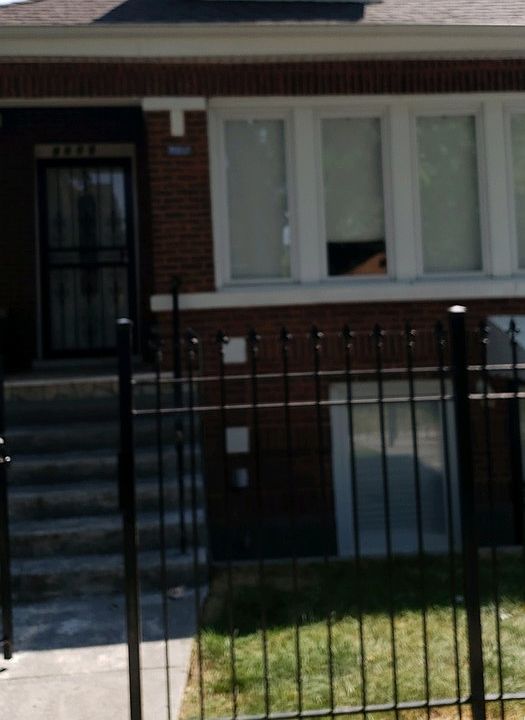 1st image of 7007 S Claremont Ave