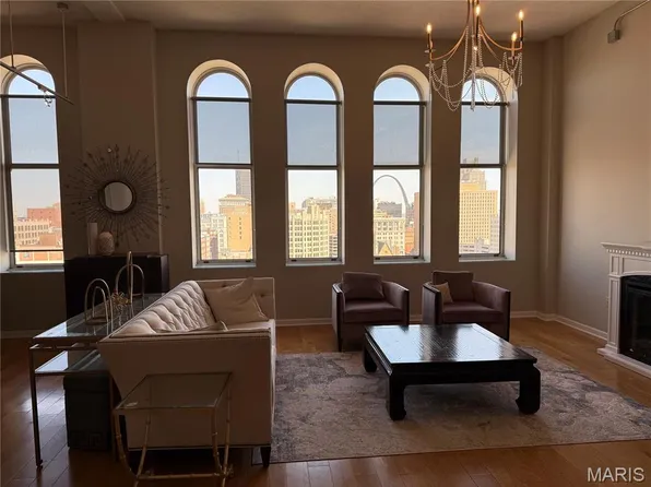 1501 Locust St APT 1106, Saint Louis, MO 63103