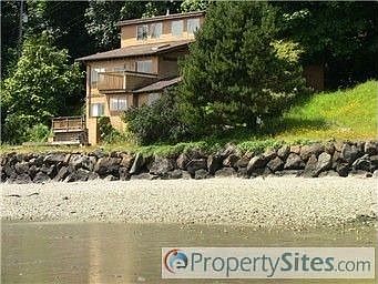 5th image of 11815 10th Ave NW