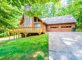 366 Charlois St, Hudson, NC 28638