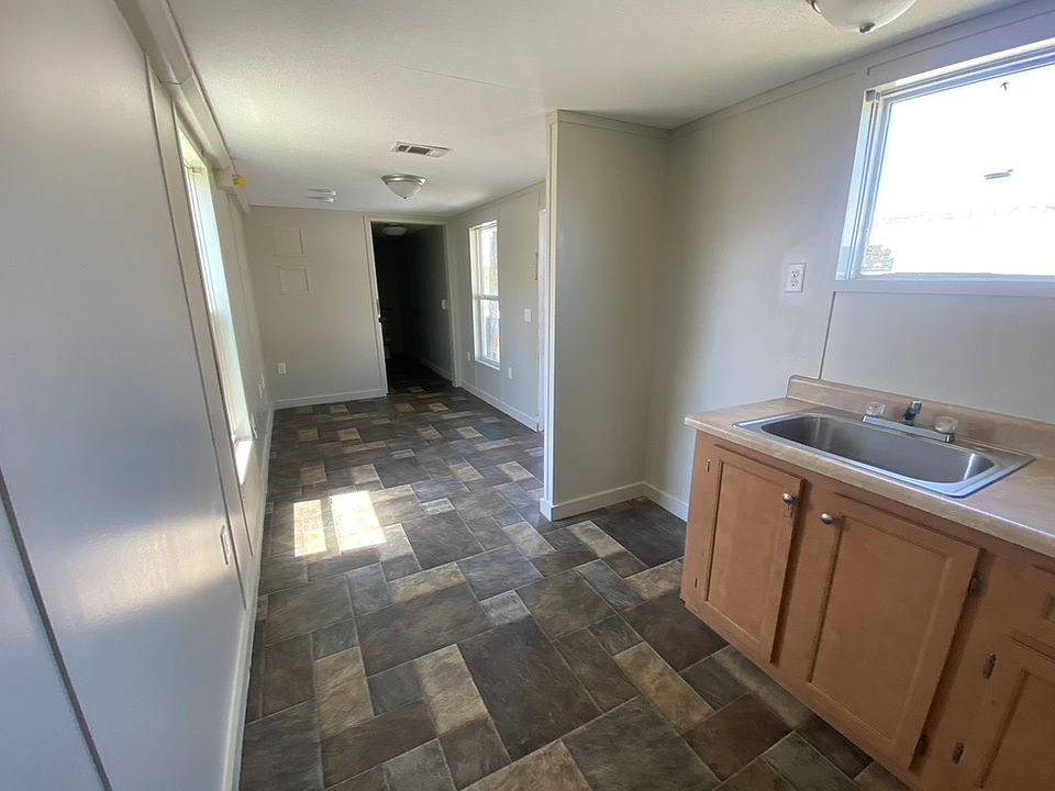 Kings Manor 1700 N 1st St Kingsville TX Zillow