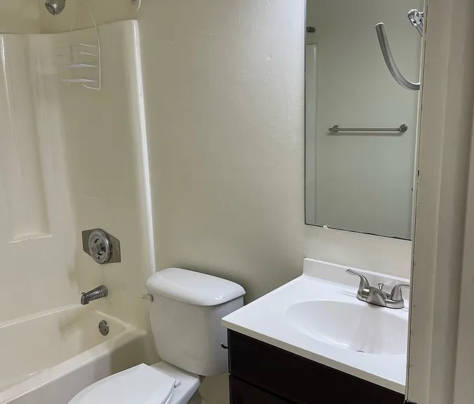 1823 SW Santa Barbara Pl #1823 — Photo 24