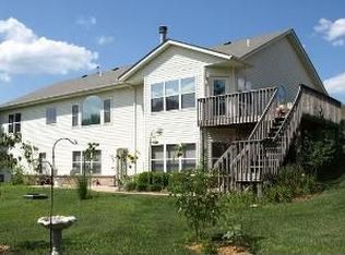 1009 Coachlight Rd, O Fallon, IL 62269