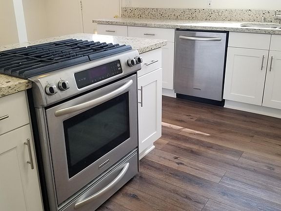 3rd image of 6260 Platt Ave