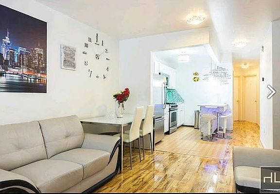 3rd image of 620 Willoughby Ave APT 2