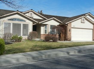 2674 N Peregrine Pl, Boise, ID 83702