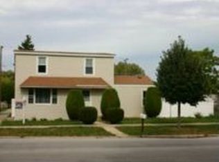 6124 W 99th St, Oak Lawn, IL