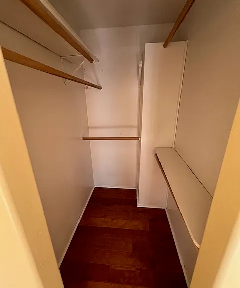 519 N Clementine St — Photo 11