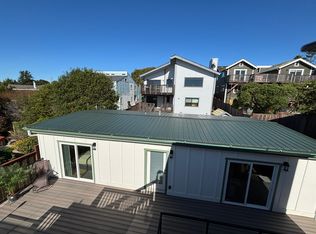 555 Sierra St #B, Moss Beach, CA