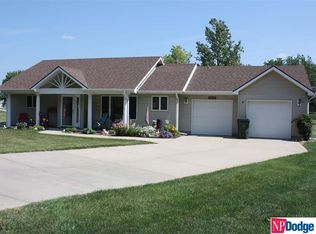 4848 Circle Dr, Blair, NE 68008