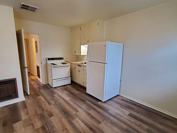 3rd image of 3910 W Kennewick Ave #19