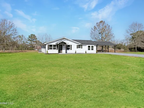 117 Lumpkin Rd, Carriere, MS 39426