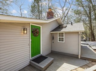 10 Capitol Drive, Newtown, CT 06482