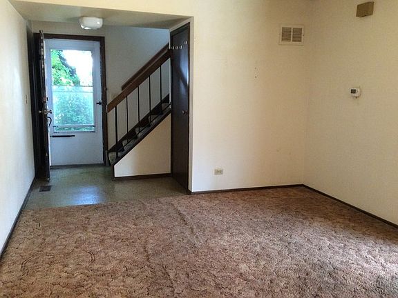 4th image of 1903 Basswood Ln