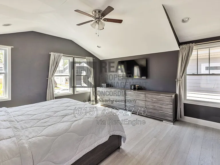 1003C Spain Ave — Photo 18