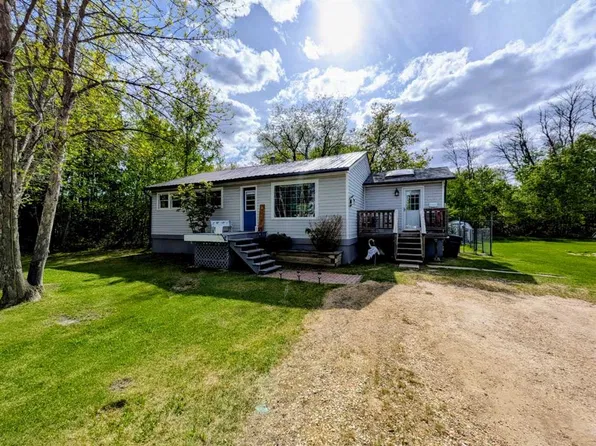 4814 E 52nd St, Valleyview, AB T0H 3N0