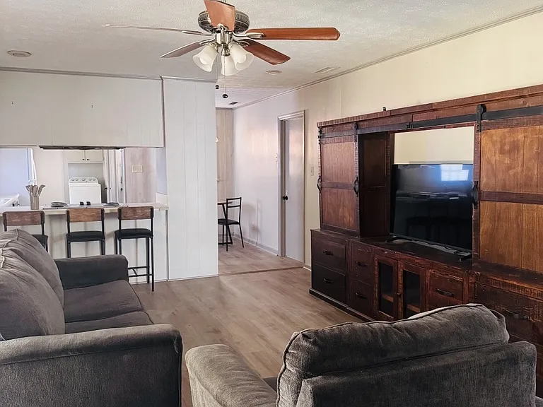 2800 Walmar Pl — Photo 6