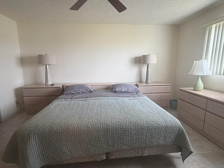 6866 Huntington Ln #504 — Photo 7