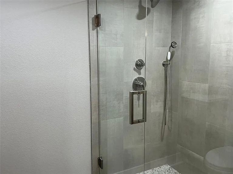 7645 Sun Island Dr S #101 — Photo 21