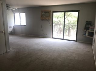 23833 David Dr UNIT 202, North Olmsted, OH 44070