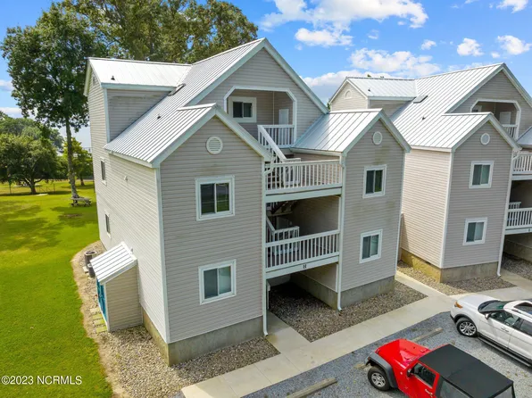 89 Country Club Drive #H4, Minnesott Beach, NC 28510