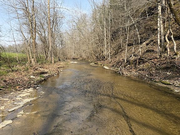 3rd image of 5 N Lick Creek Rd