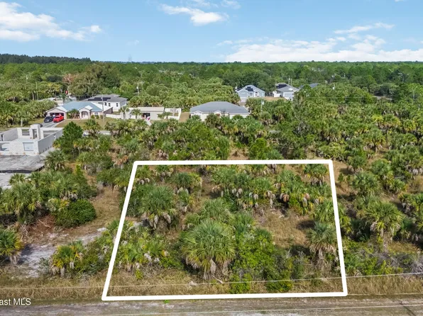 525 Forrest Hills St SW, Palm Bay, FL 32908