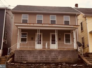 249 Ringgold St, Waynesboro, PA 17268