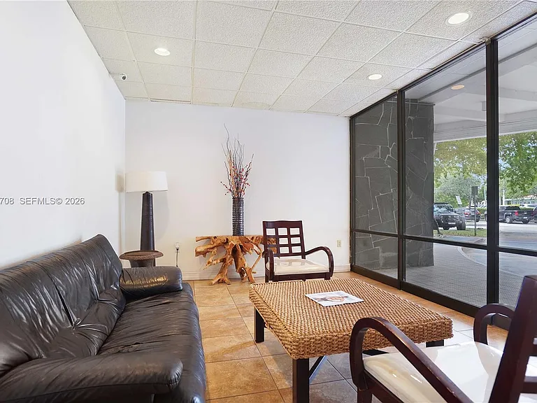 6900 Bay Dr #3H — Photo 24