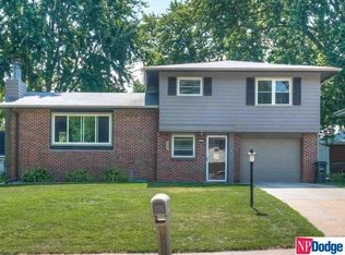 8113 Ralston Ave, Ralston, NE 68127