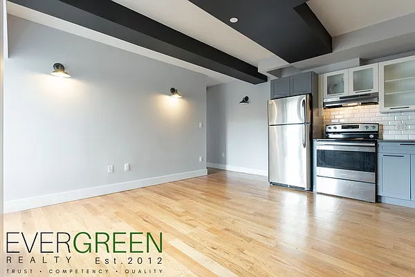 Rented by ERNY LLC | media 17